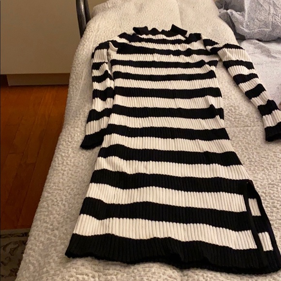 Brand new dress - Picture 5 of 6